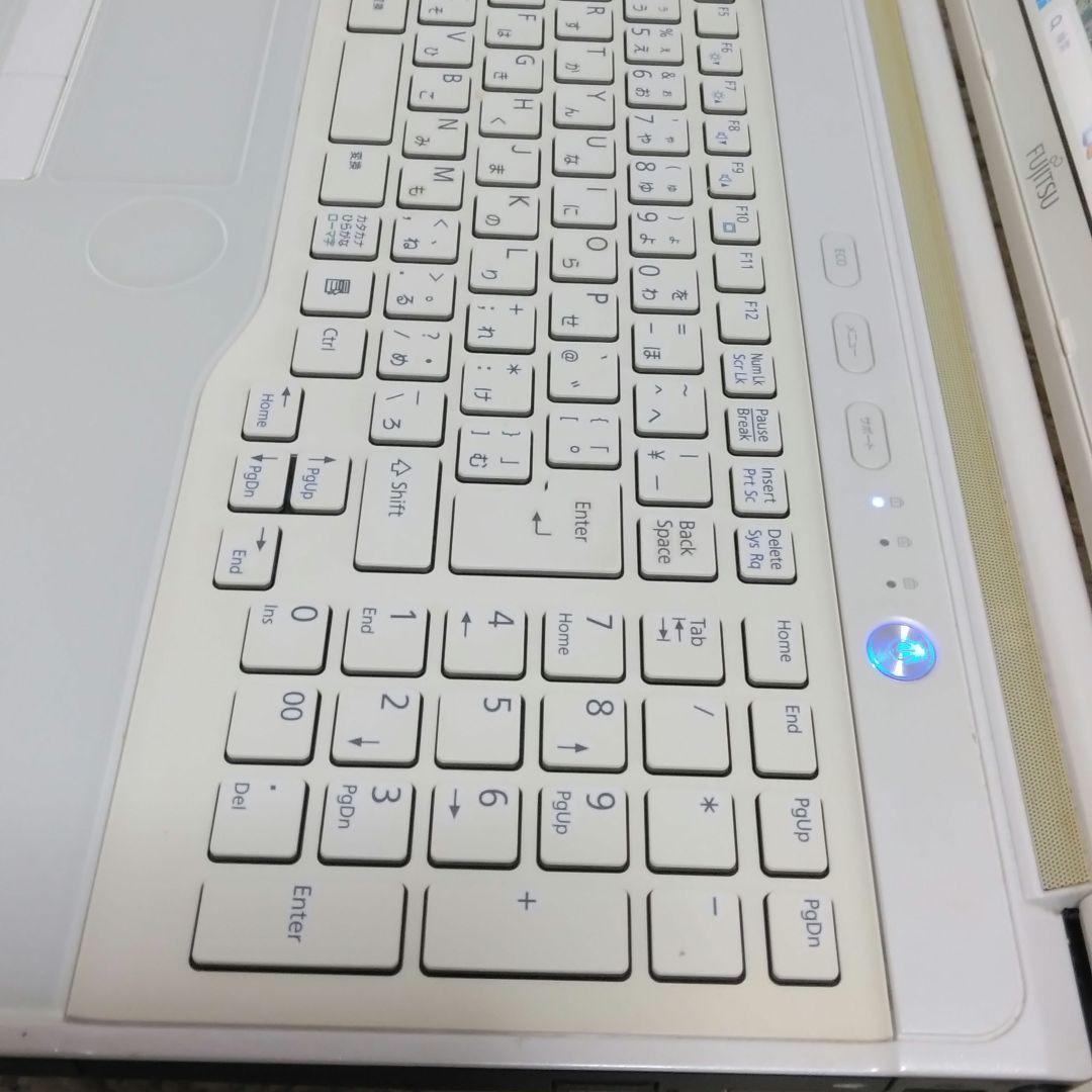 千７０ 特価 高性能CPU i7 メモリ8GB　Office ノートパソコン