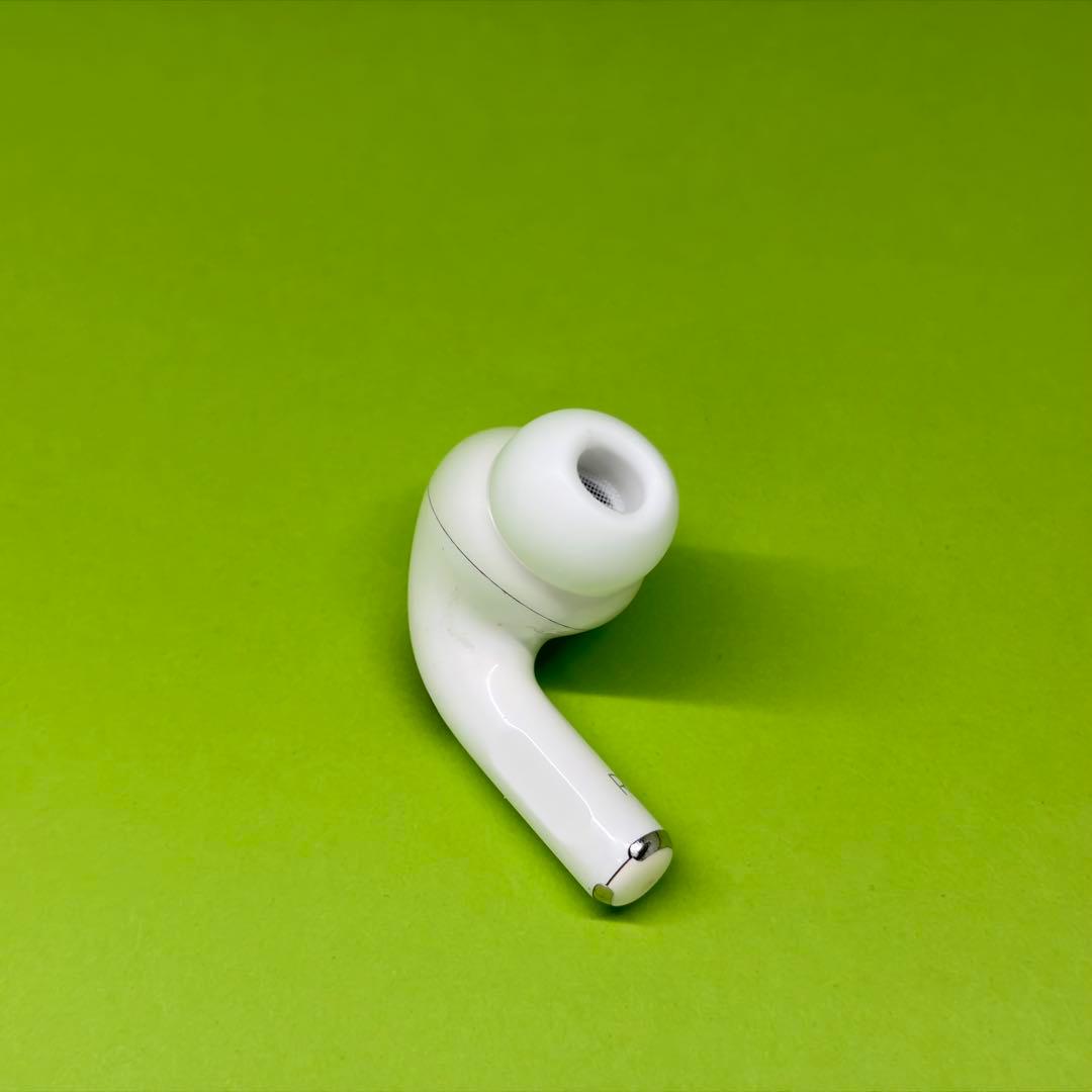 純正 AirPods Pro 第2世代 USB-C右イヤホン 105