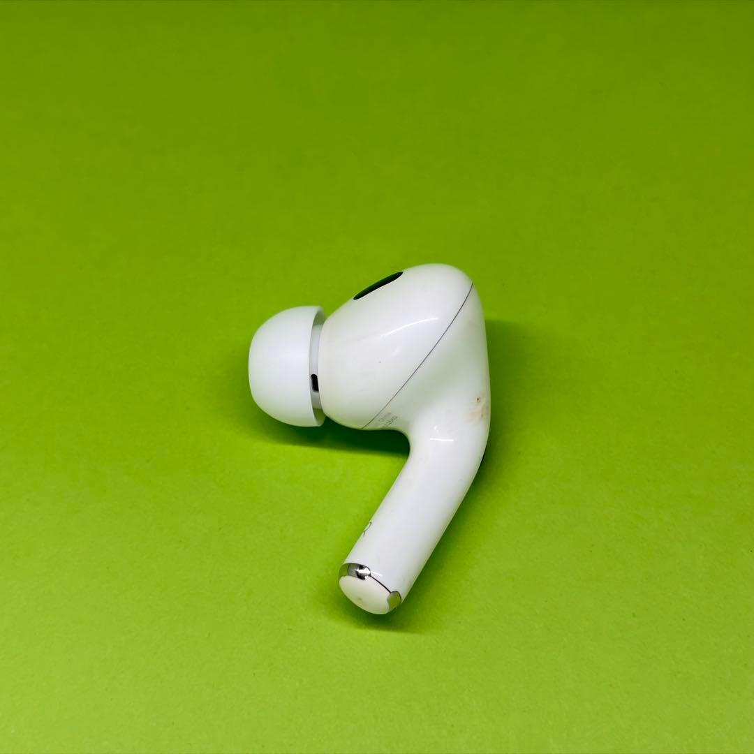 純正 AirPods Pro 第2世代 USB-C右イヤホン 105