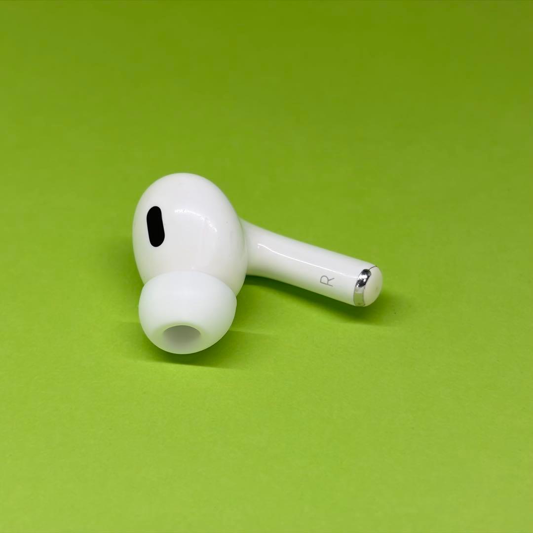 純正 AirPods Pro 第2世代 USB-C右イヤホン 105