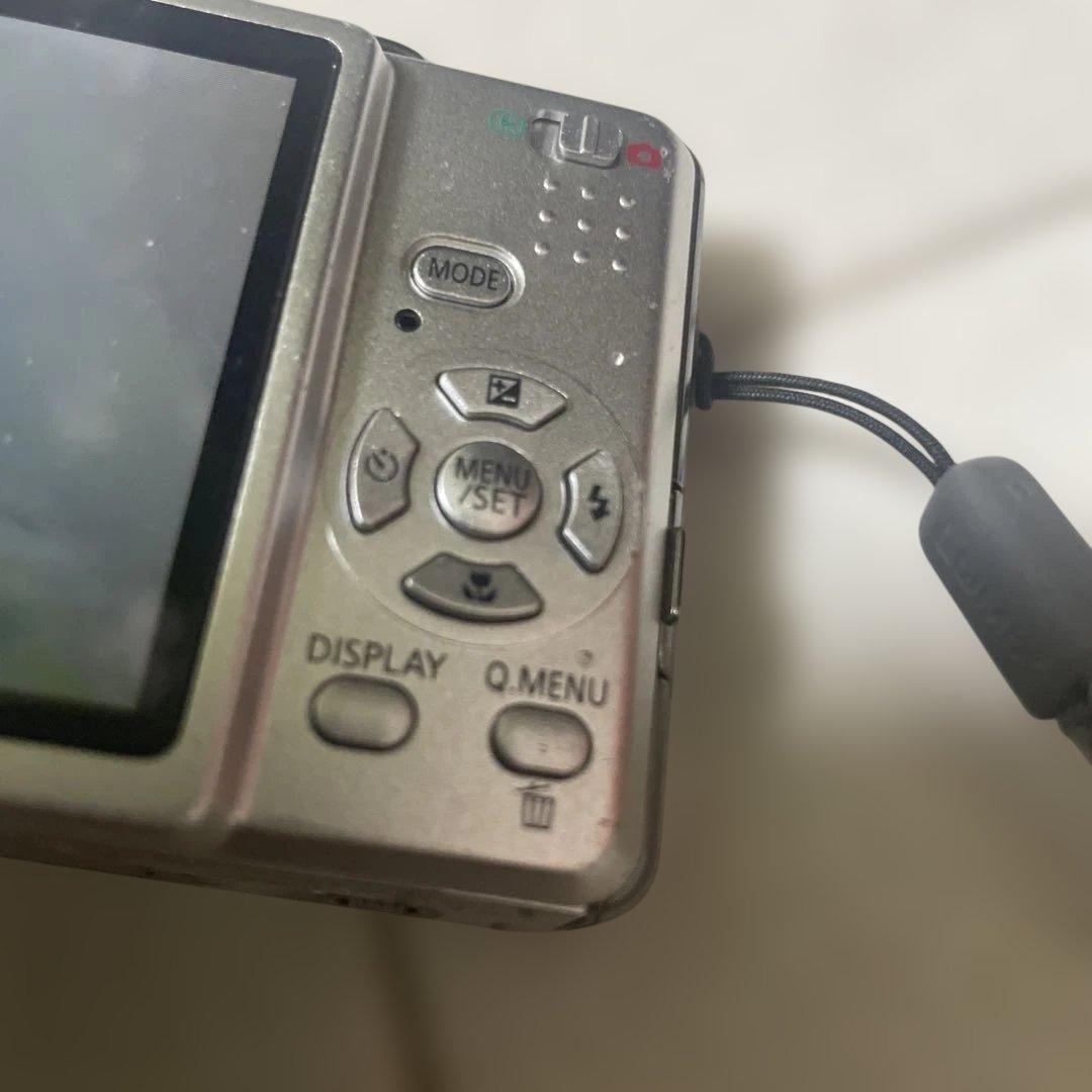 パナソニック LUMIX DMC-FS7 オールドコンデジ