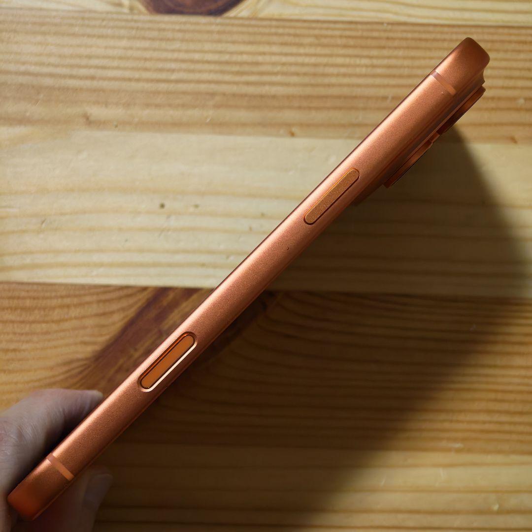 Apple iPhone 17 Pro Max Orange 2TB CA属