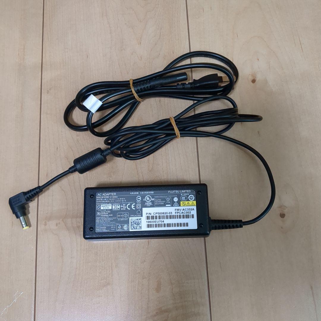 Windowsノート本体 FUJITSU AH77/D1 i7-8565U 8GB SSD128GB