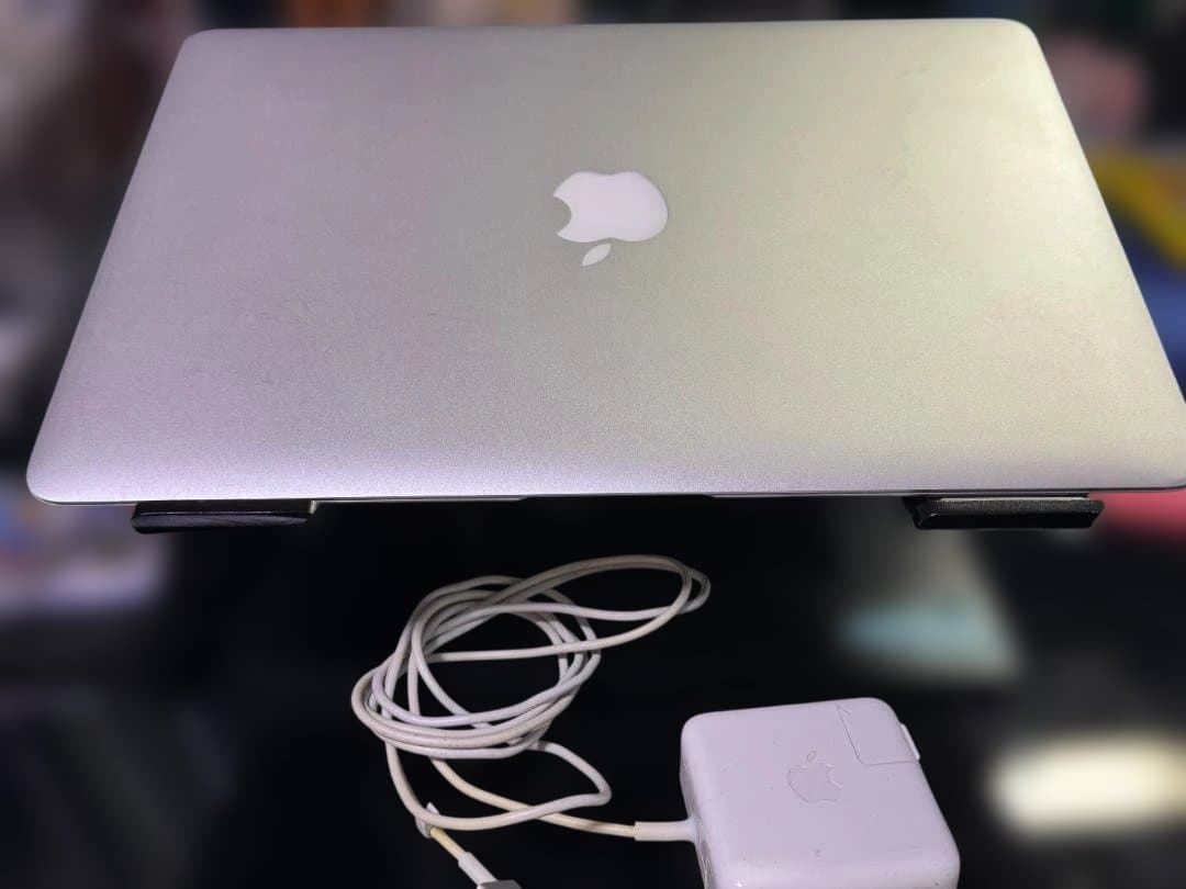 【値下げ】MacBook Air シルバー