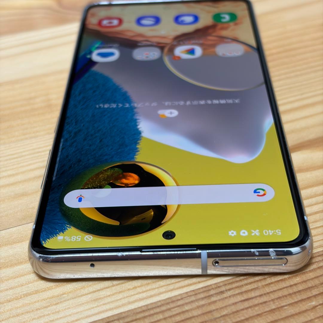 Samsung Galaxy A51 au版SIMフリー　10670