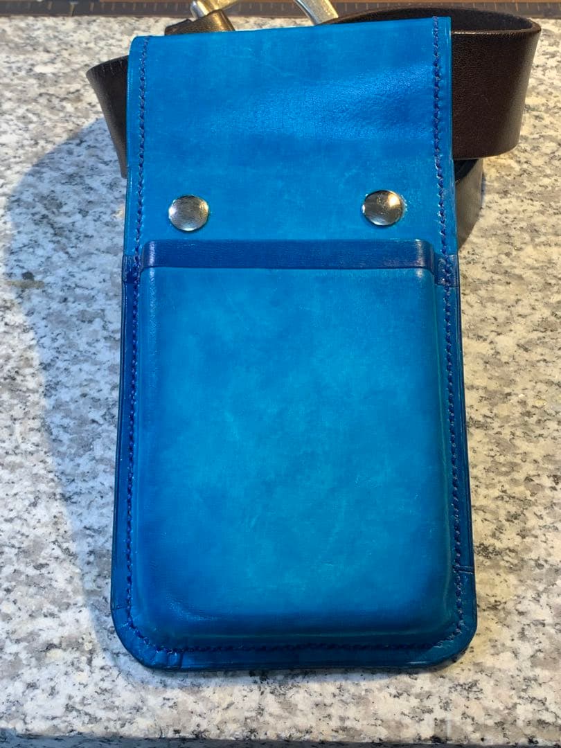 【本革】スマホベルトホルダー【手染めグラデーション】