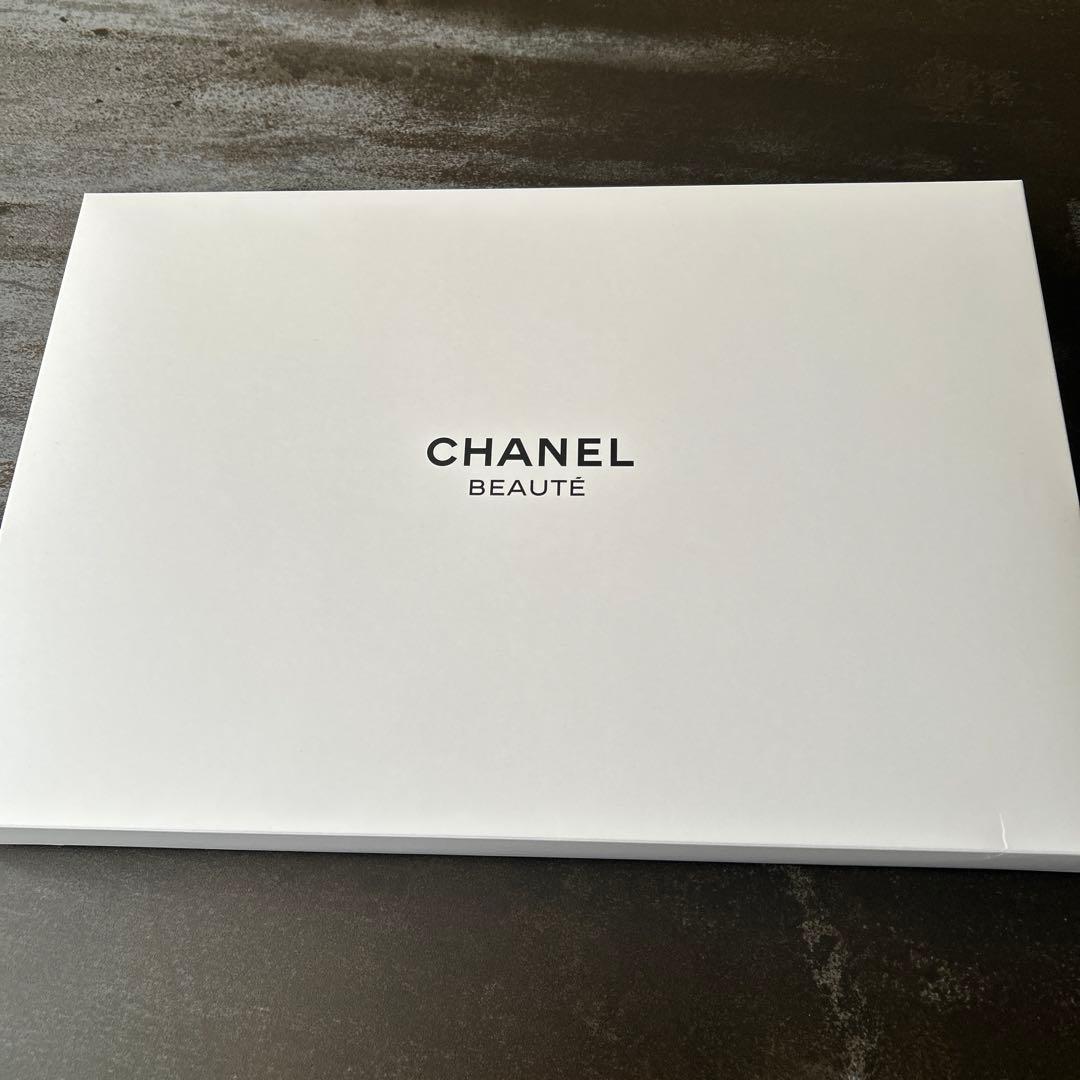 CHANEL PCキルティングケース