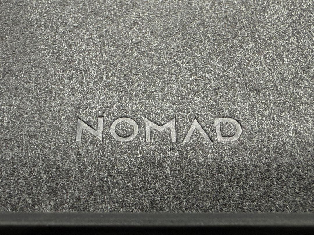 NOMAD iphone12proMAX Rugged ブラウン ケース