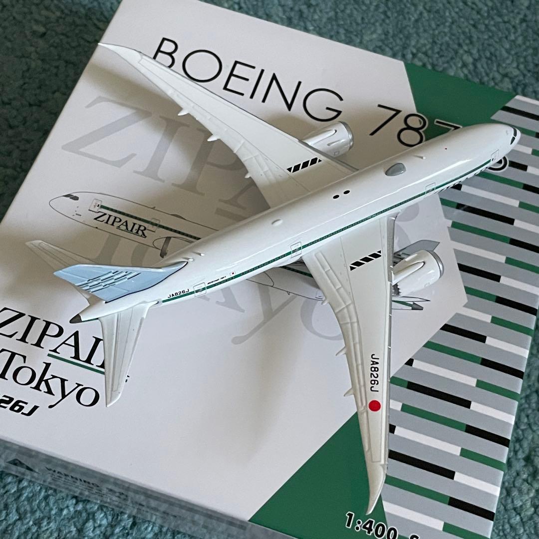 ZIPAIR 787-8 ジップエアー JA826J ph 1:400