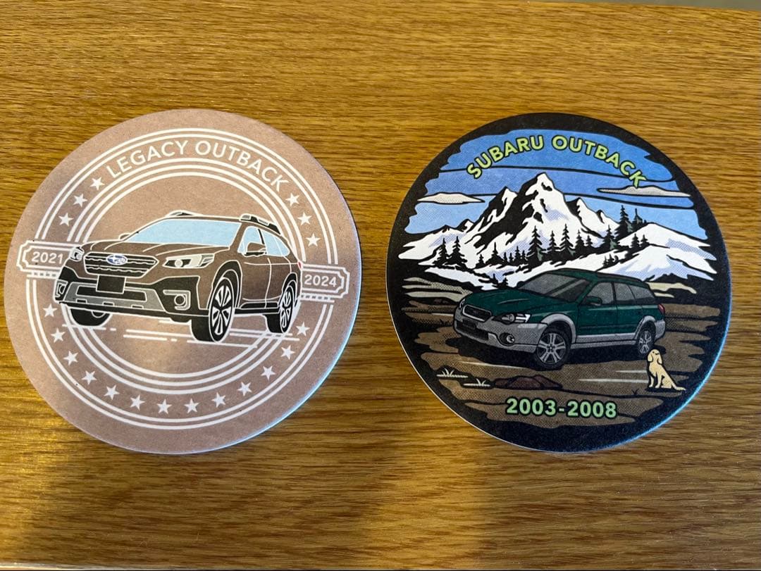 SUBARUレガシィ アウトバック 1/43スケールモデル 2台セットおまけ付き