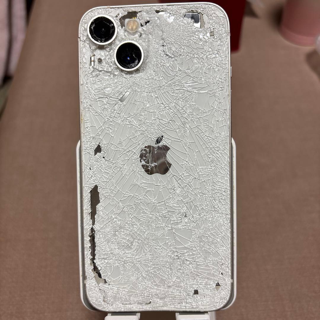 iPhone 13 ホワイト 画面・背面割れ