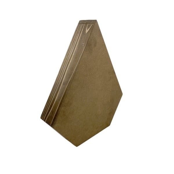 おしゃれなピラミッド型　木製ラック