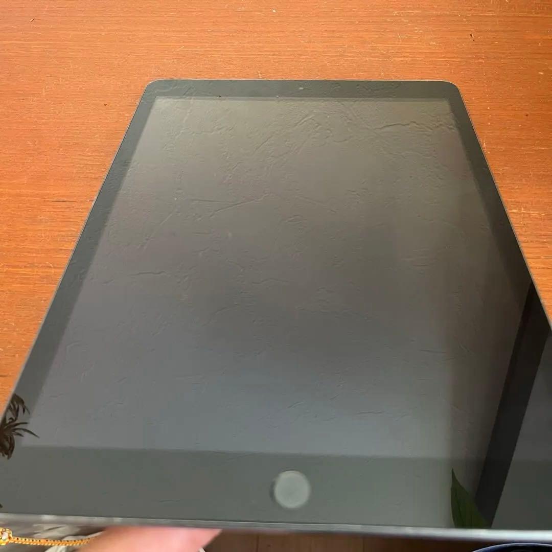 iPad第7世代　128GBバッテリー95%