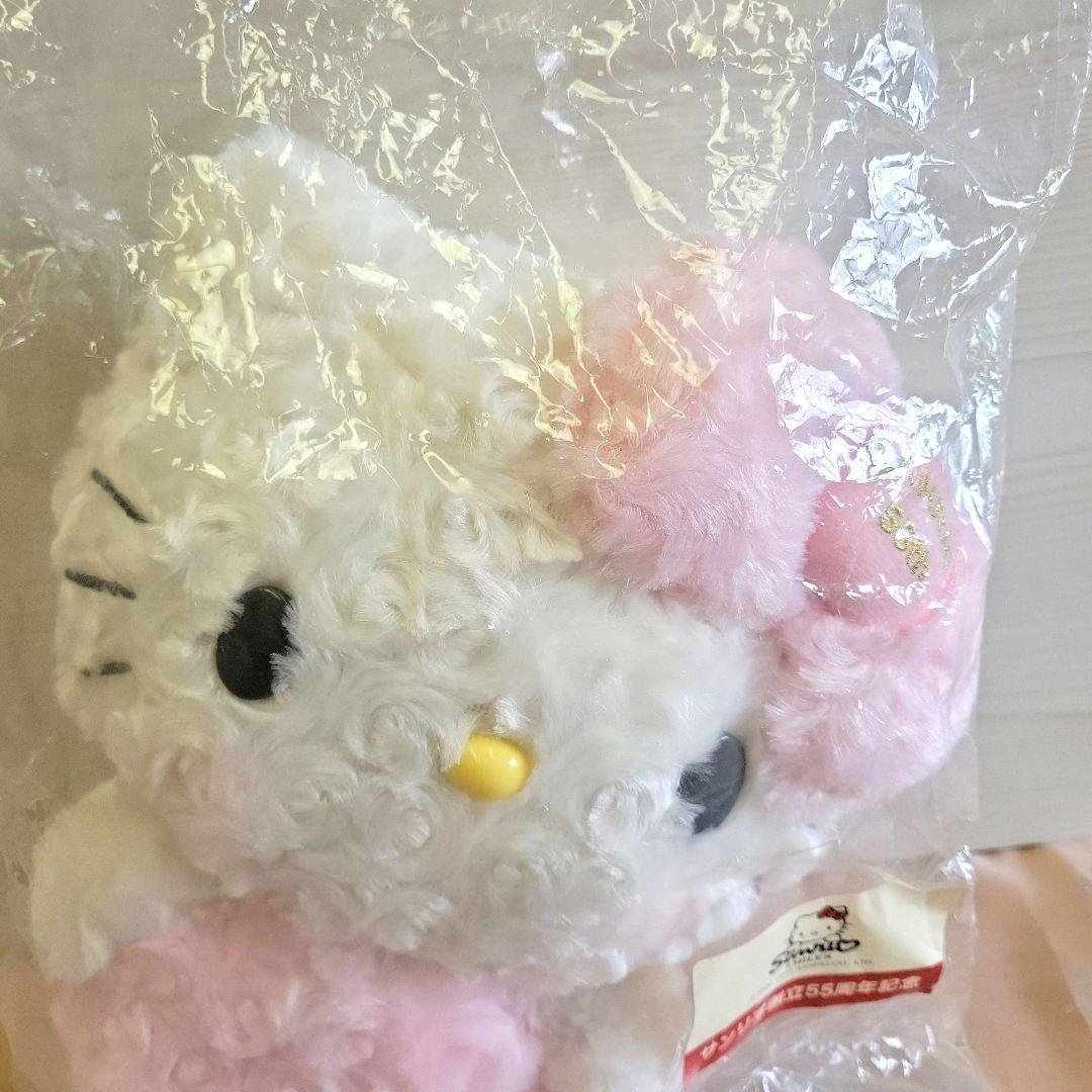 【新品・未使用】サンリオ創立55周年記念　ローズボアドール　タグ付！