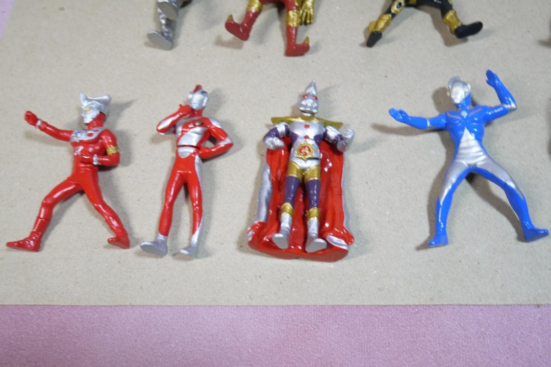 HG DG HG C.O.R.E ウルトラマン　ウルトラ怪獣　24体