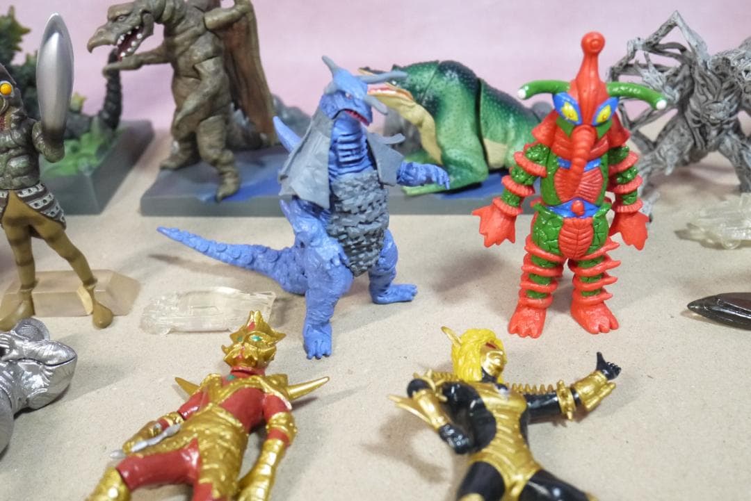 HG DG HG C.O.R.E ウルトラマン　ウルトラ怪獣　24体