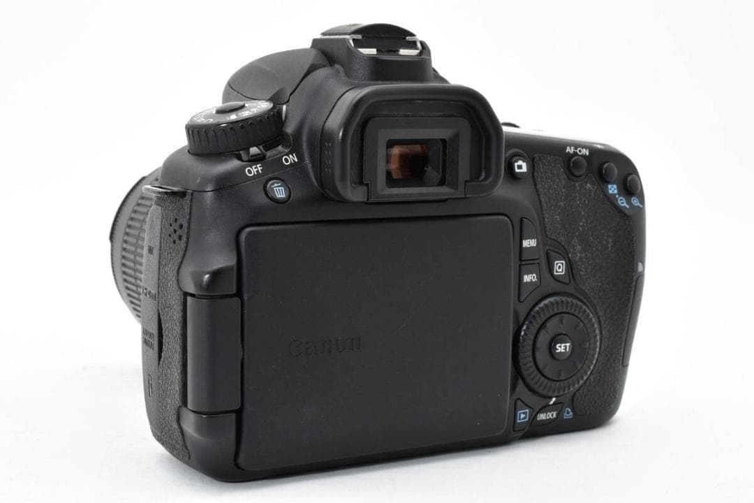 ■ 美品 ■ キヤノン　Canon EOS 60D 標準レンズキット #2-57
