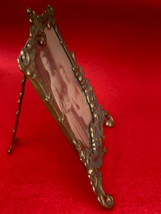 英国アンティーク フォトフレームブラス製(大型) (C)