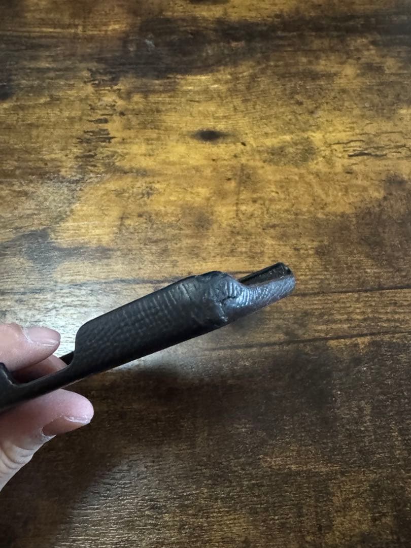 ボナベンチュラ　iPhone13Proケース