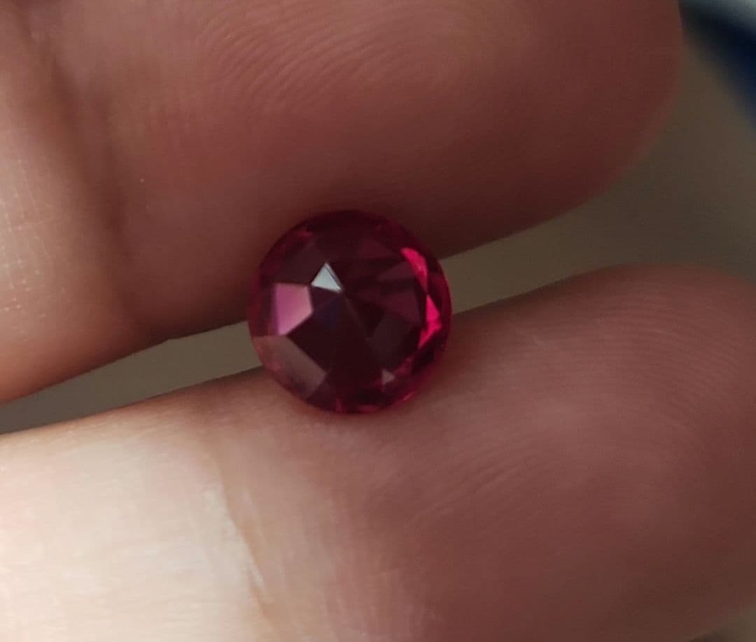 ルビールース 2.200ct