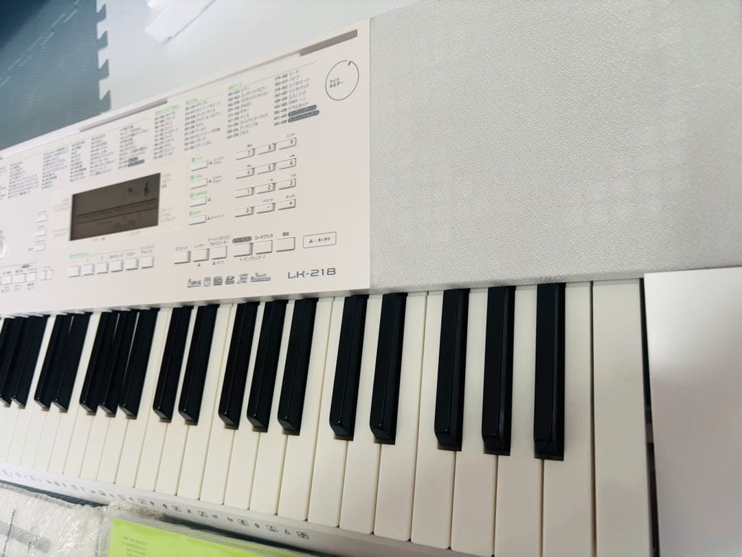 CASIO LK-218 61鍵盤 電子キーボード
