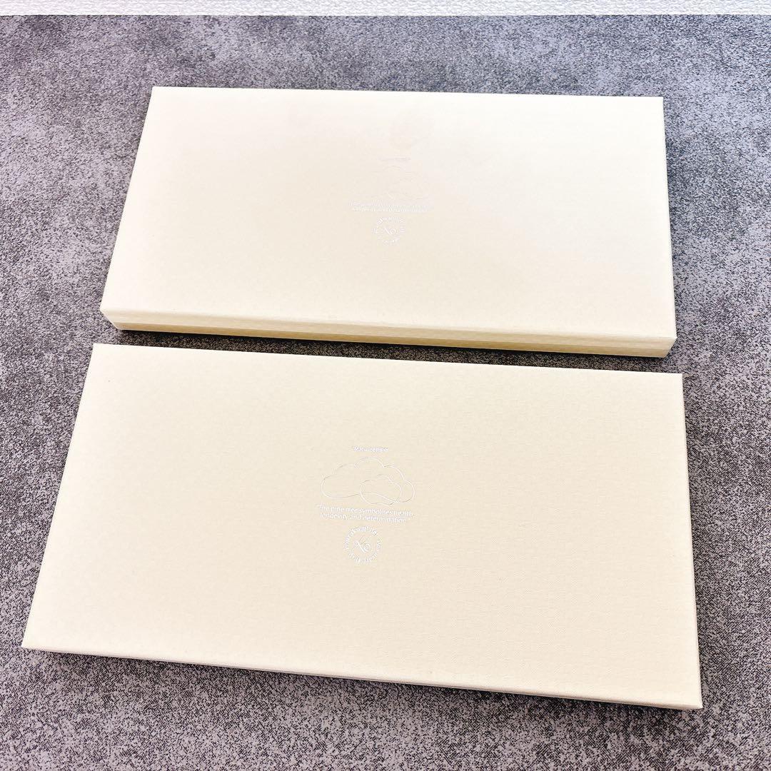 モモ様ご依頼品　有田焼　幸楽窯　錦金松葉形前菜皿　白金　化粧箱付2点セット