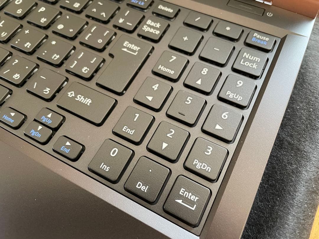 新品同様　K5-I7GM5BK-A-BPQD マウスコンピューター