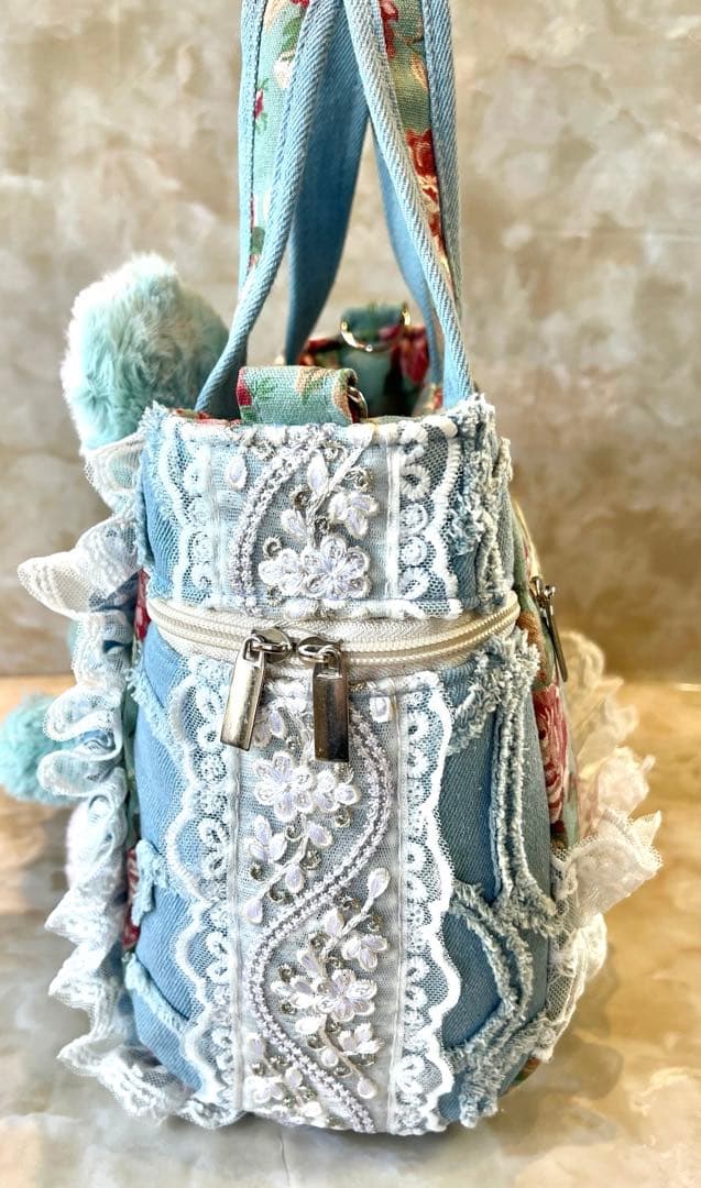 あ*き様 コヤンイサムチョン　コロンと可愛サイドポケットファスナーバッグ　デニム