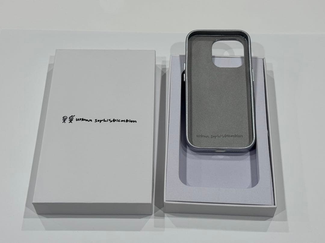 iPhoneアクセサリー Urban Sophistication iPhone15 Pro