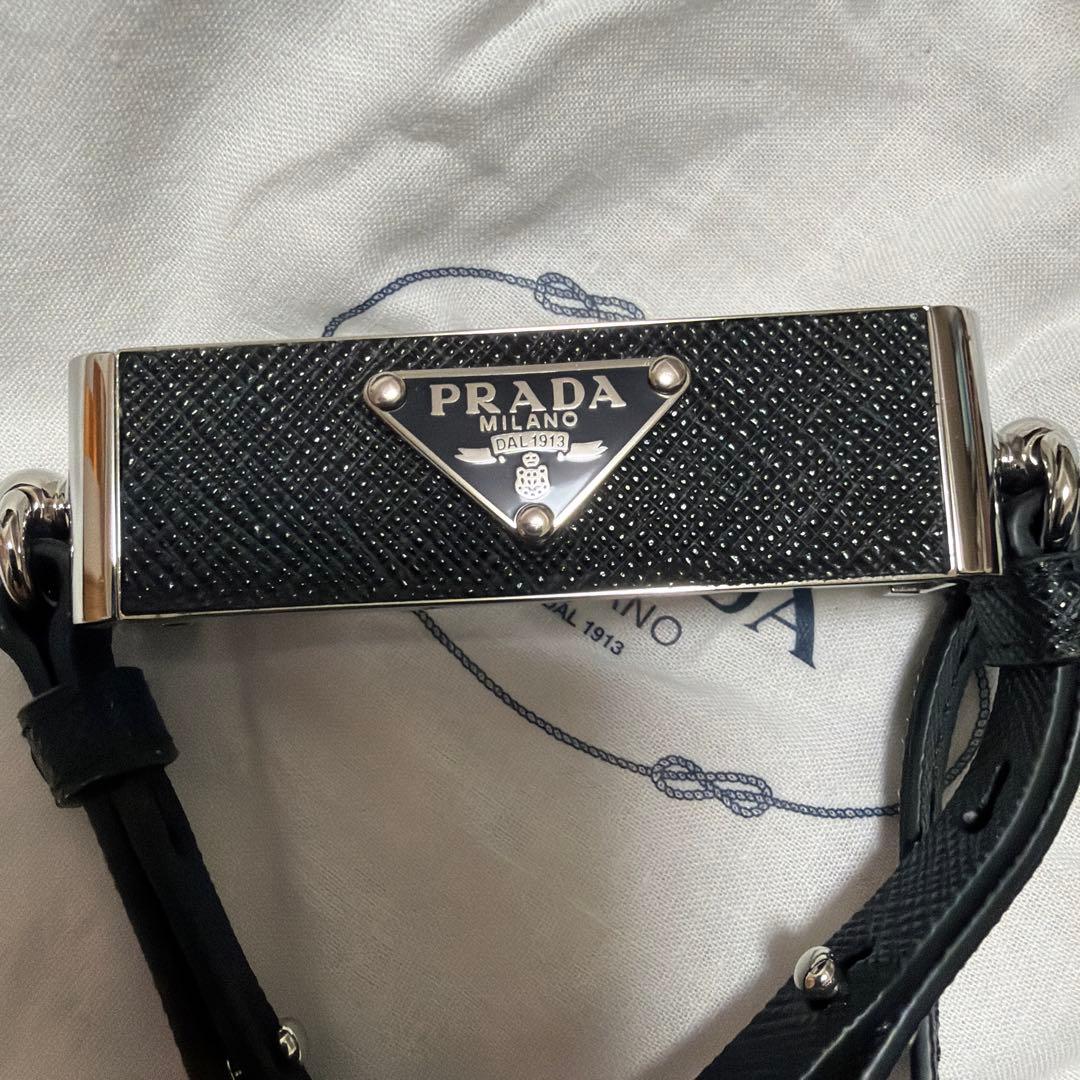PRADA サフィアーノスマホショルダーストラップ