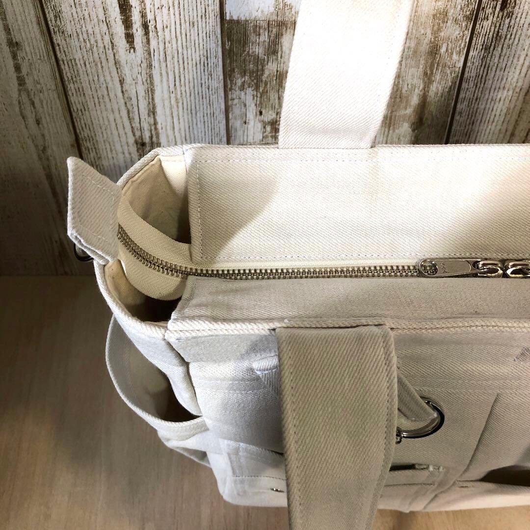 トートバッグ　ハンドメイド　デニムリメイク　アイボリー　両開き【新品デニム】