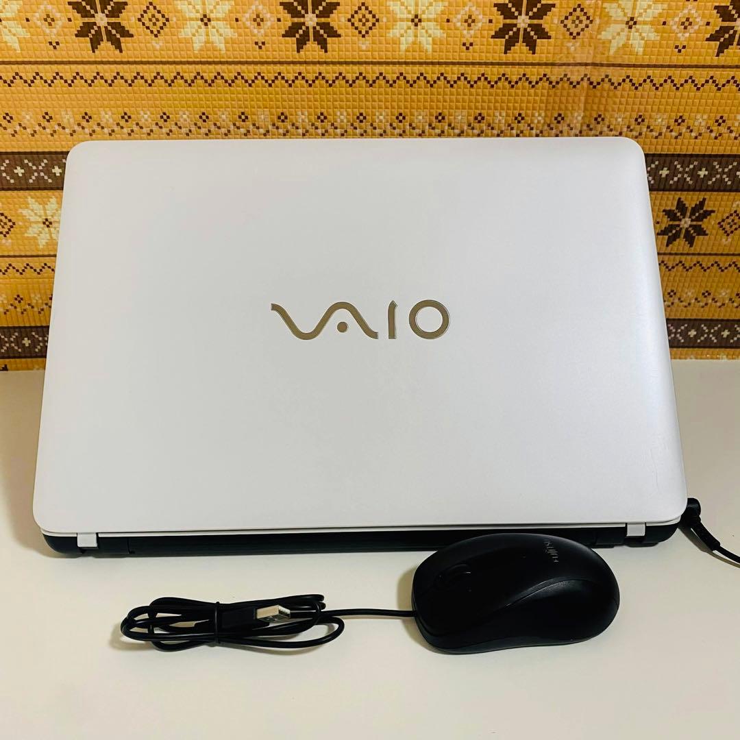Y944 SonyVaioノートパソコンSSDメモリ8G高速 Windows11
