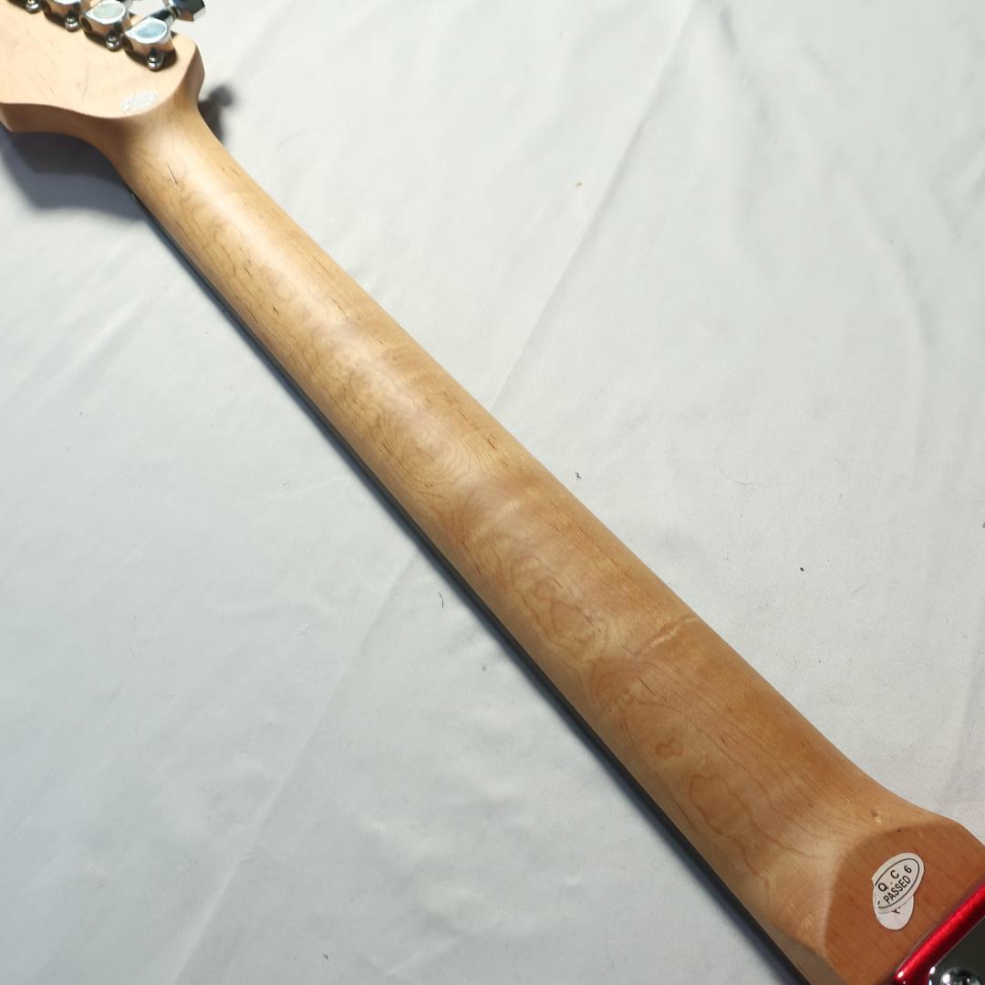 Photogenic エレキギター レッド ストラトキャスタータイプ