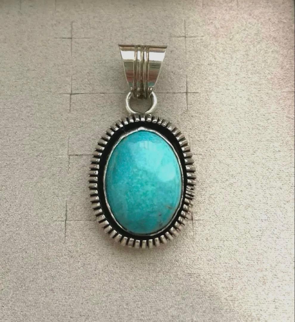 【本物】turquoise stone ネックレスチャーム　silver925