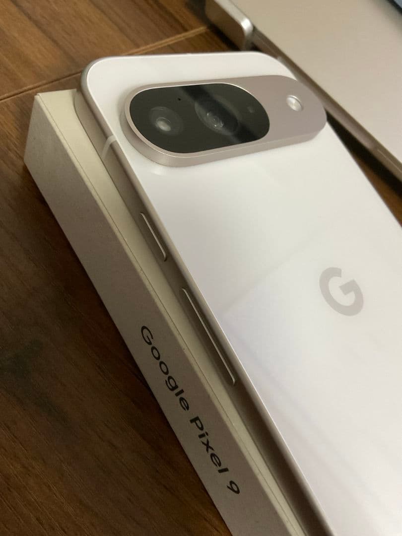 【美品】Google Pixel 9 Porcelain 256GB