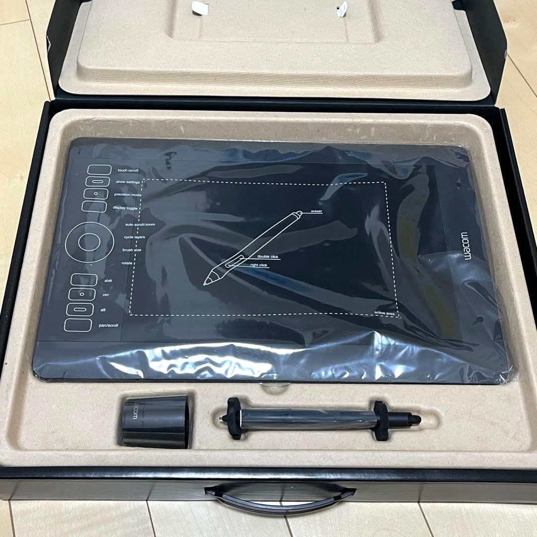 wacom ペンタブレット intuos5 touch PTH-650