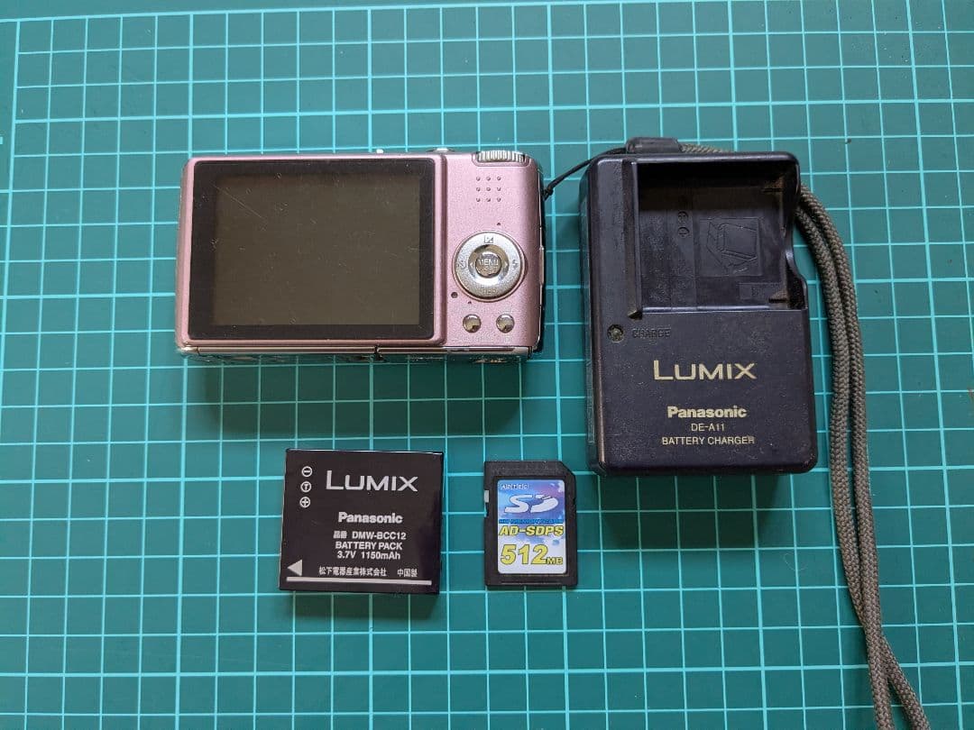 Panasonic DMC-FX01 ピンク コンパクトデジタルカメラ ジャンク