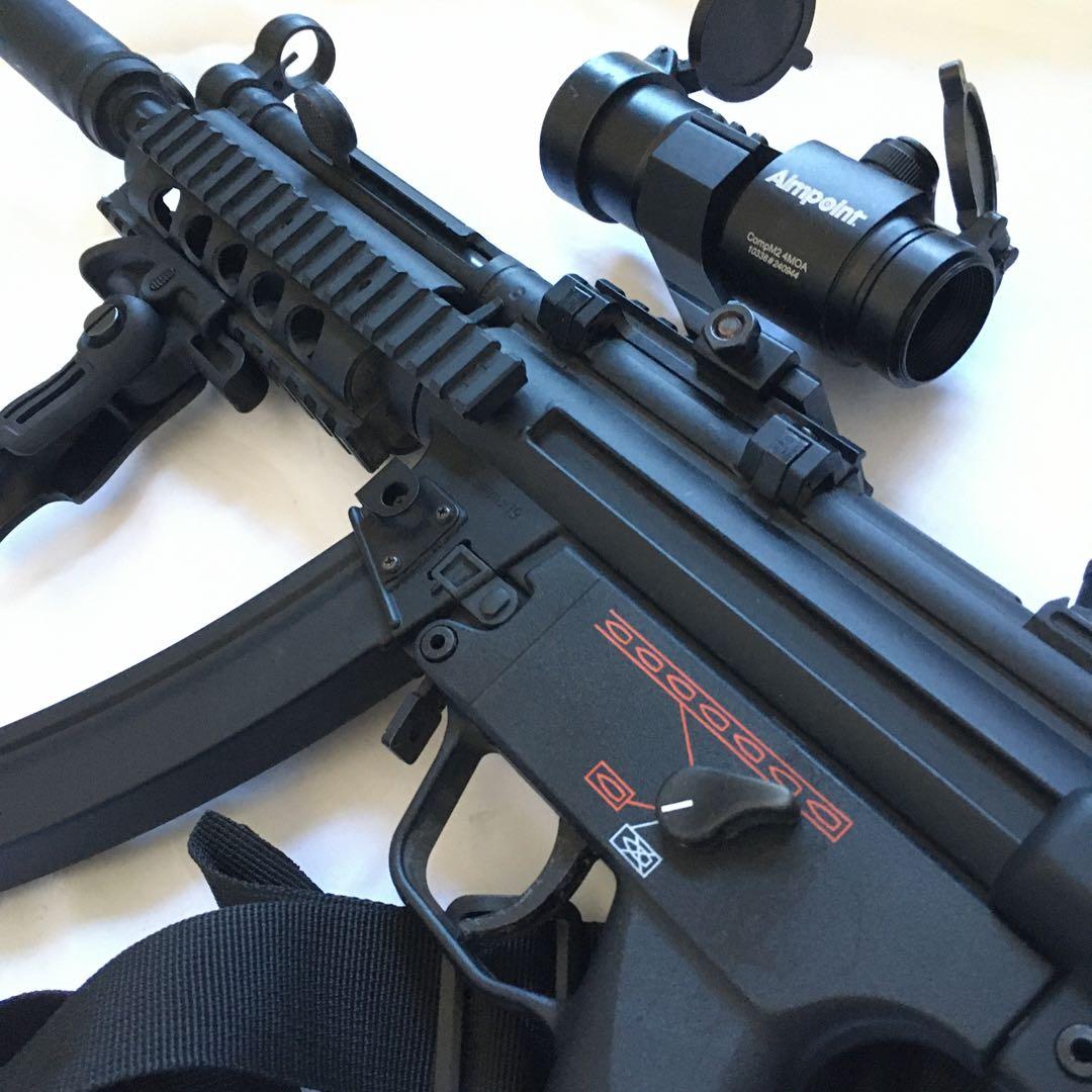 【動作快調!!】東京マルイ 電動ガン MP5 カスタム セット!!