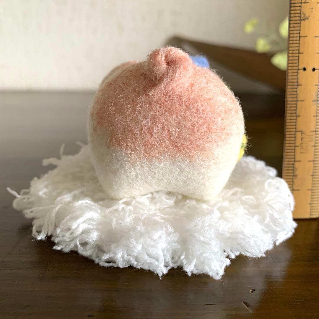 ぷ*子様 羊毛フェルト　ぶた貯金箱