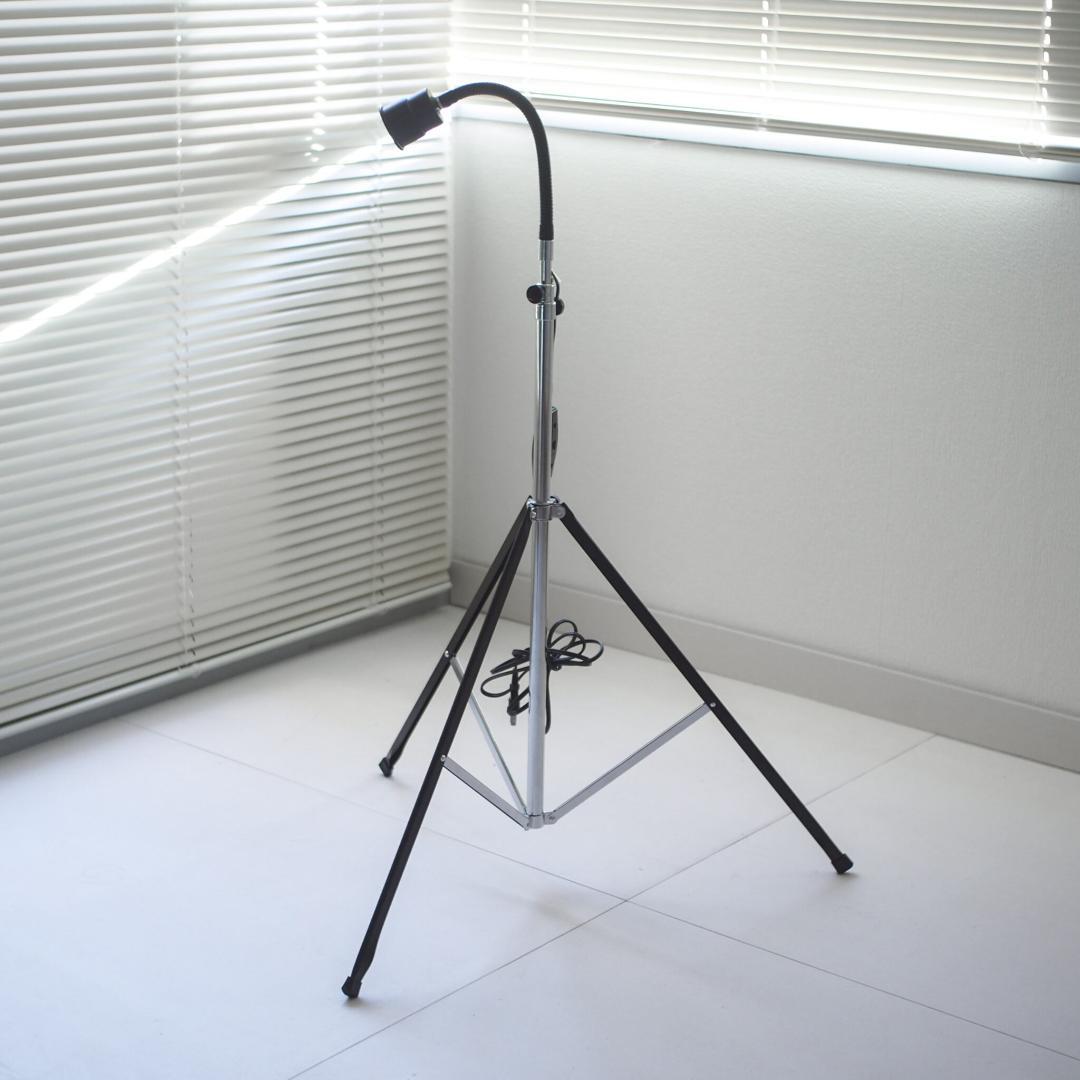 tripod floor light / 三脚フロアライト
