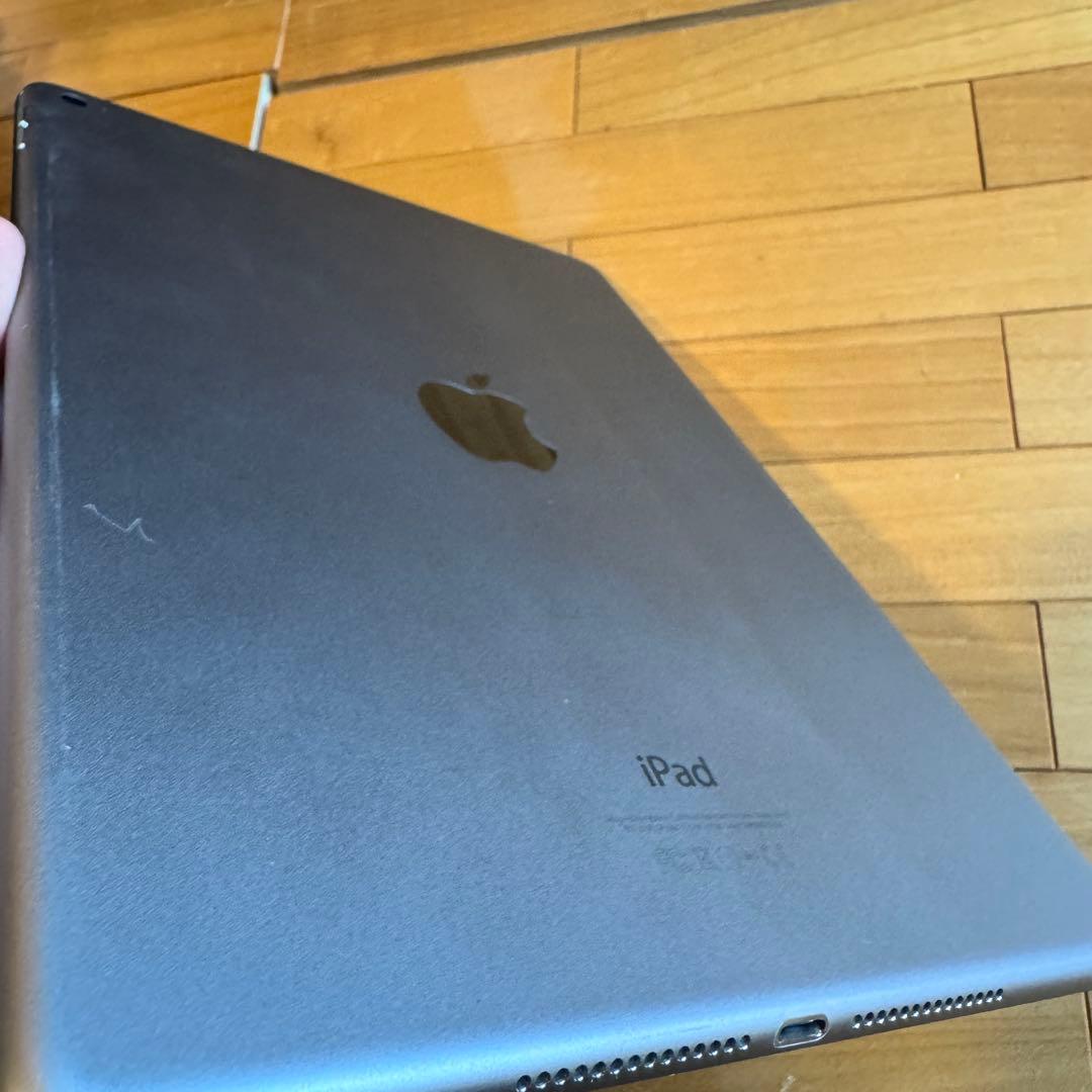 Apple iPad air 2 第二世代128GB Wi-Fiモデル