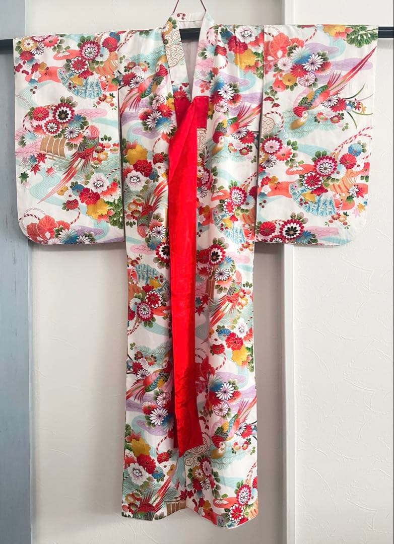 七五三 7歳 四つ身着物 レトロ柄 牡丹 鶴 金彩 美品