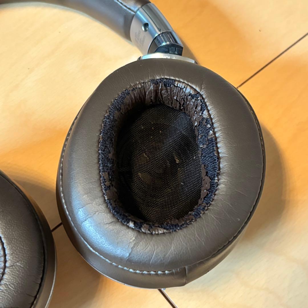 ソニー　ワイヤレスステレオヘッドセット　MDR-1A BT ヘッドホン