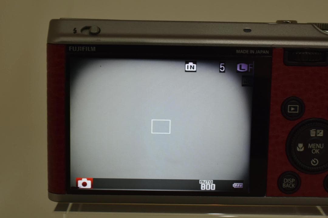 FUJIFILM XF1 Xシステム レッド デジタルカメラ コンデジ