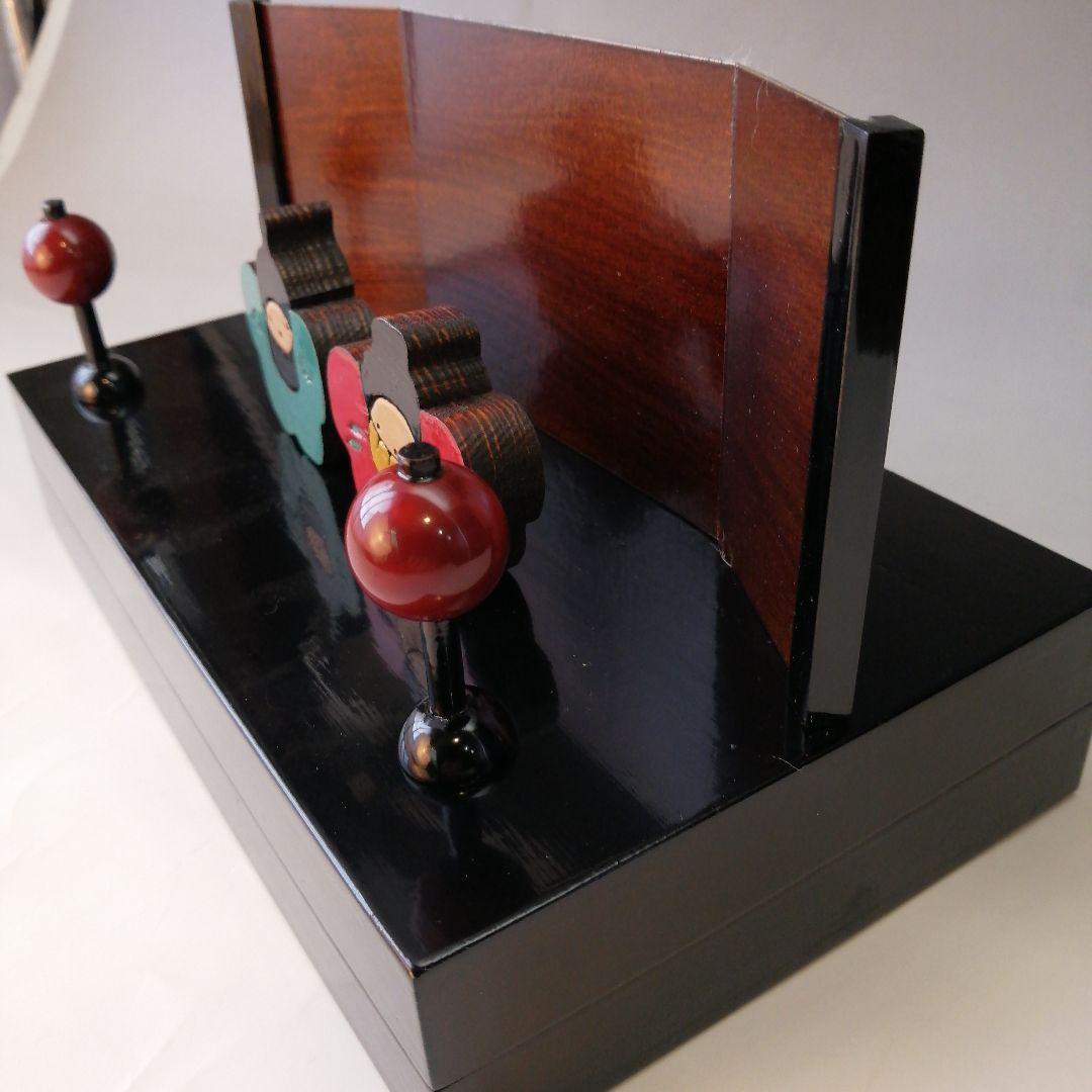 ひな祭り 木製飾り 青と赤の人形