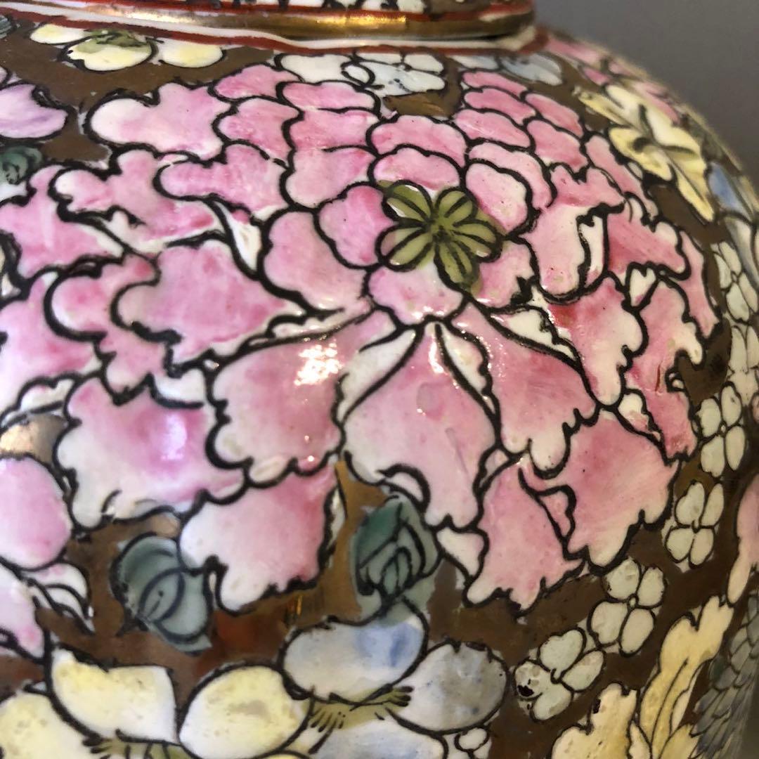 N342、花詰 中国様 中国美術 花器飾り壺 本金彩 豪華な蓋付大花瓶