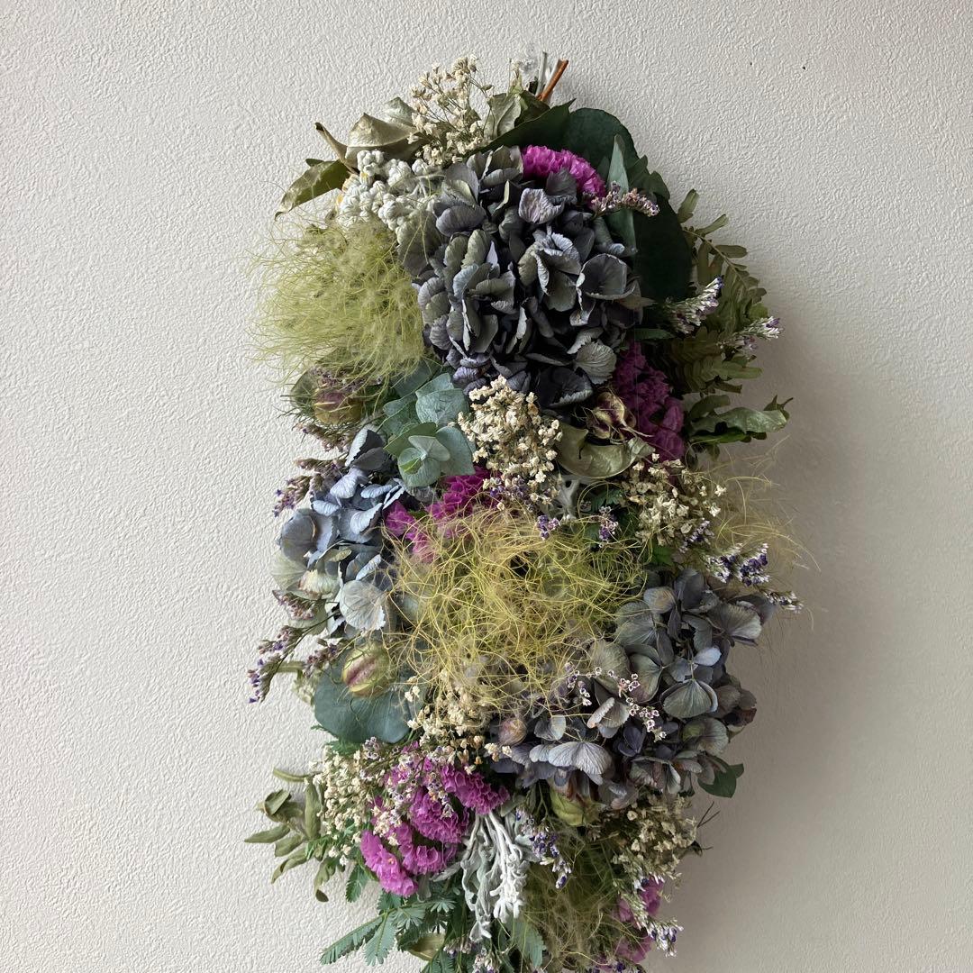 2Wayアンティーク紫陽花とベリースターチスの縦長ガーランド　スモークツリー