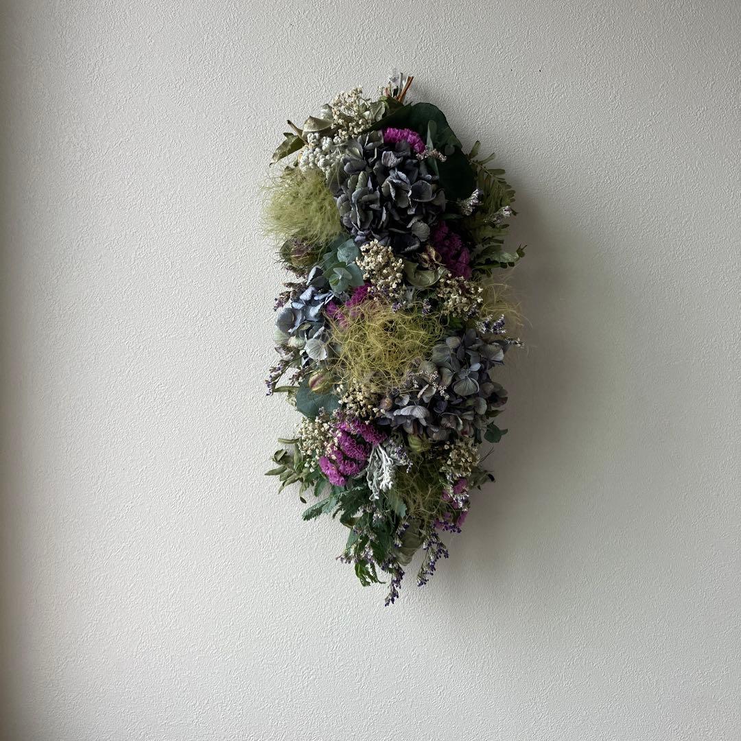 2Wayアンティーク紫陽花とベリースターチスの縦長ガーランド　スモークツリー