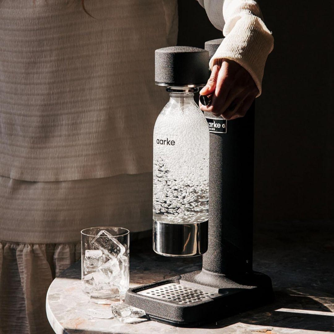 未使用品【専用ボトル１本】aarke カーボネーター3 炭酸水メーカー ソーダ水