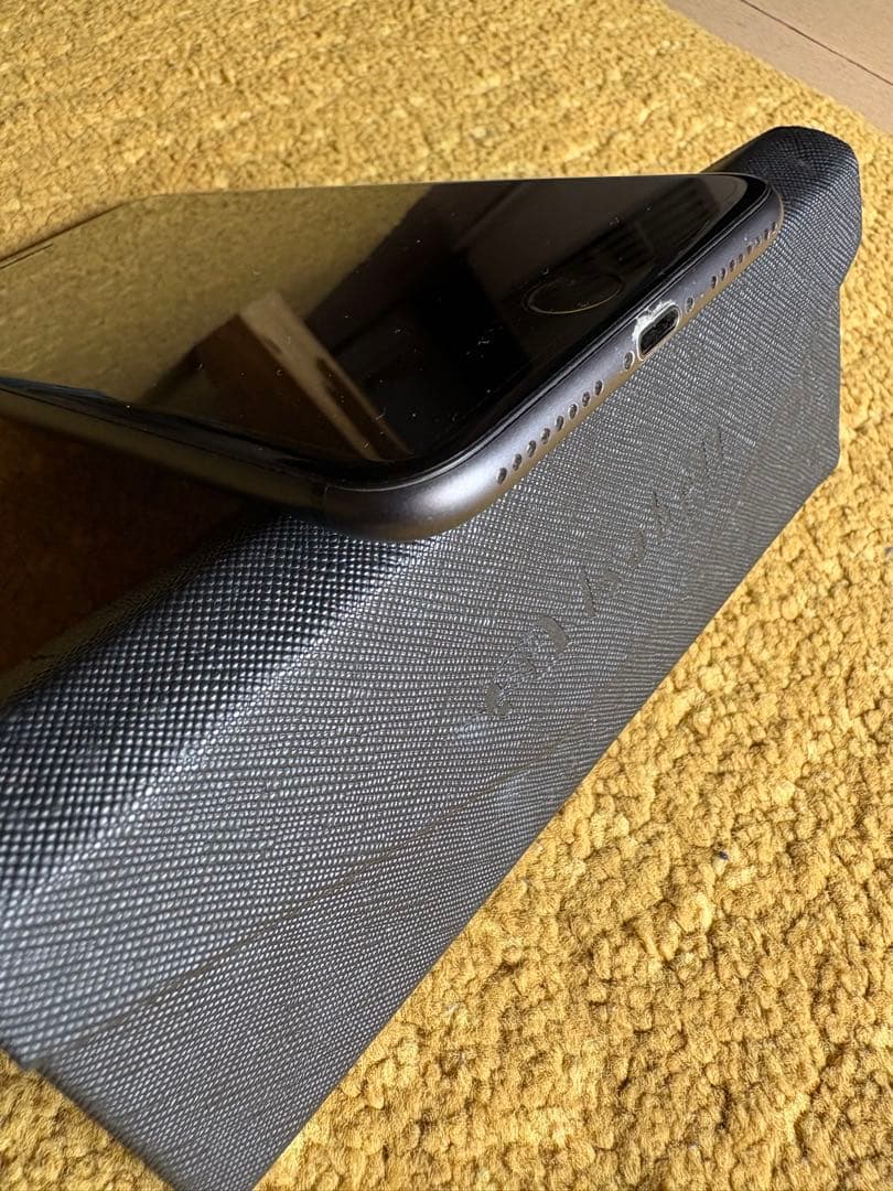 iPhone ８plus 64G